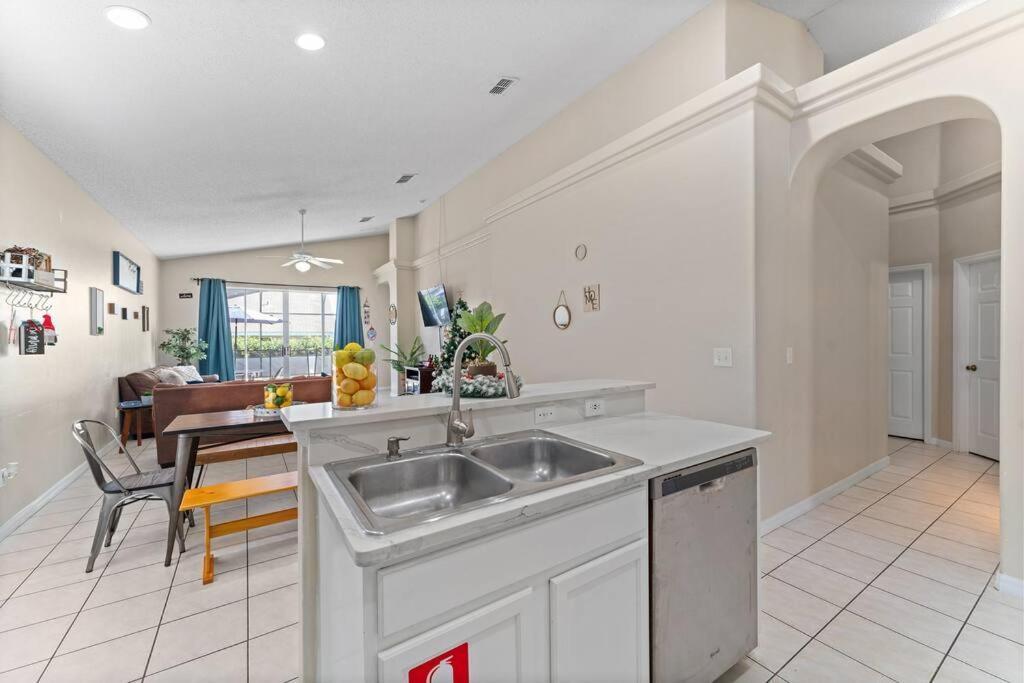 Вілла Poolside Orlando Oasis Екстер'єр фото