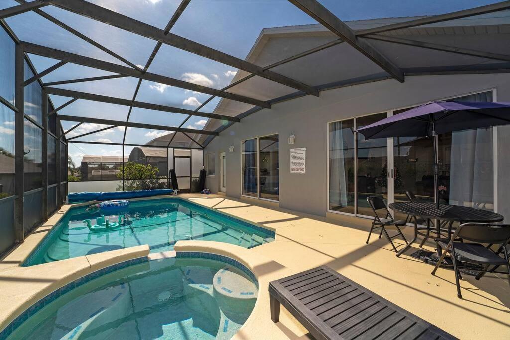 Вілла Poolside Orlando Oasis Екстер'єр фото